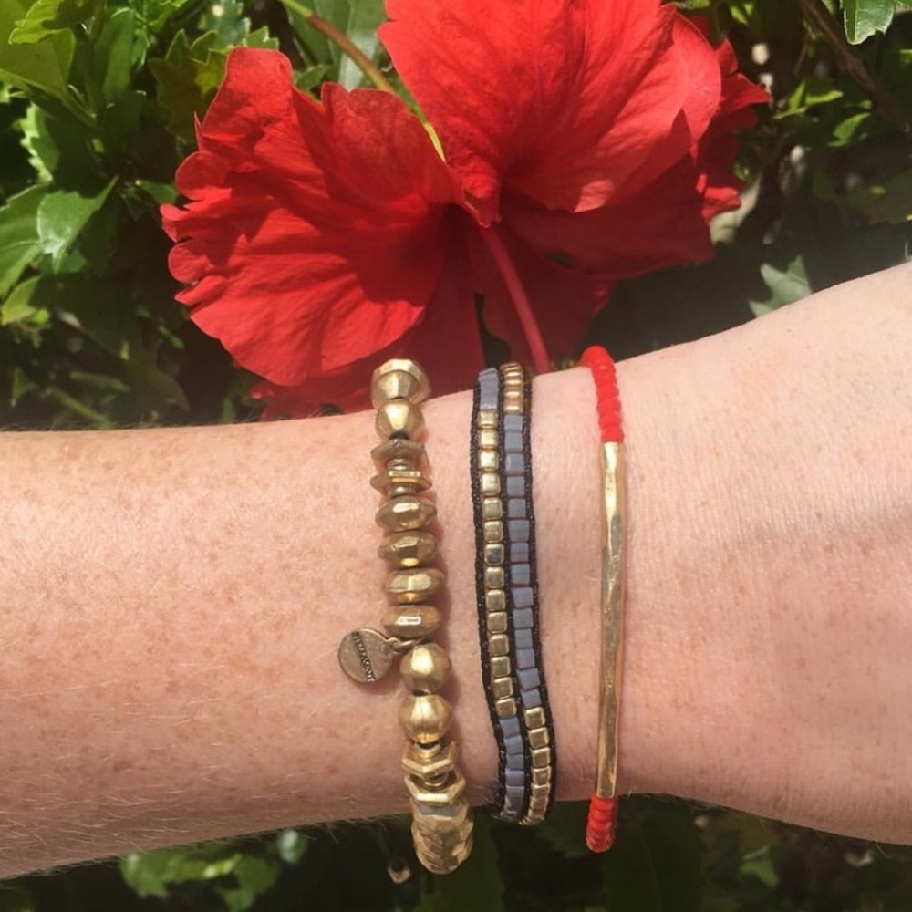 Stella & Dot | Dainty Gold Delicate Coral Red Beaded Tabitha Stretch Braโฆ - Picture 9 of 13